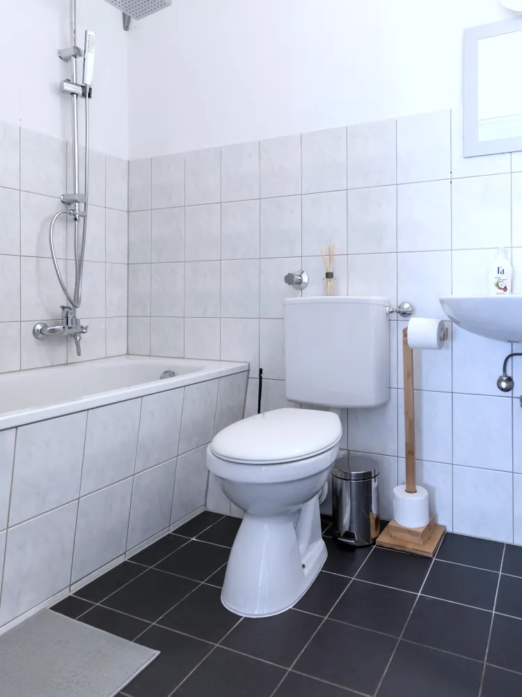 Monteurunterkunft Wuppertal: Bad